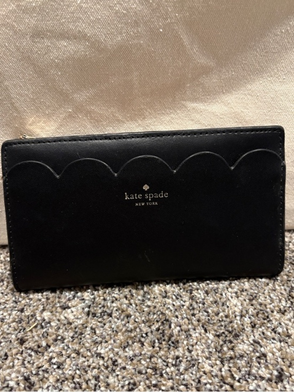 kate spade Black Scallop-Edge Zip Continental Wallet